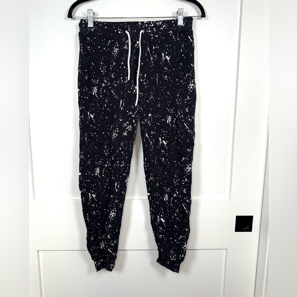 Leallo Black White Splatter Jogger Sweatpants Size XS
100% cotton